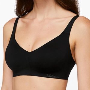 NWT Lululemon Like Nothing Bra in Black 36A
